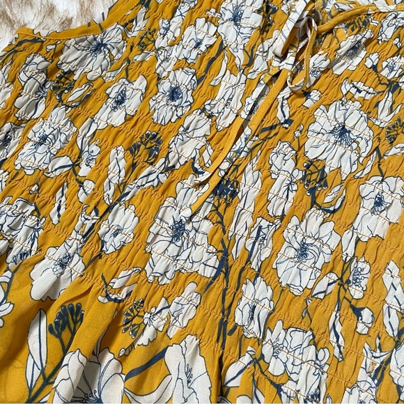 Cynthia Rowley smocked neck tie top. NWOT - Picture 6 of 6